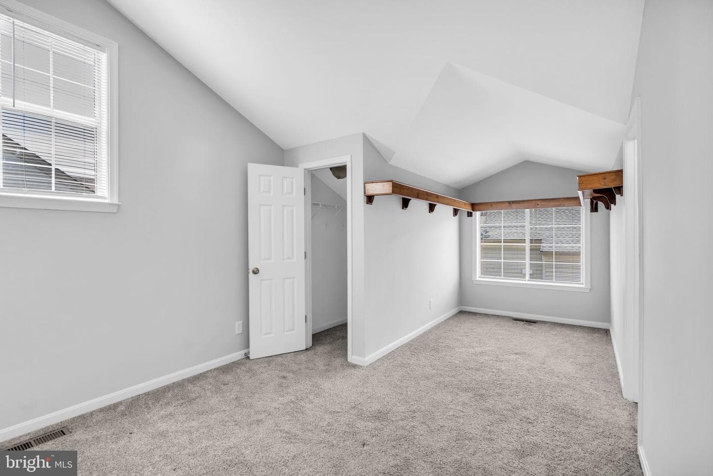 6013 Riddle Walk photo 24