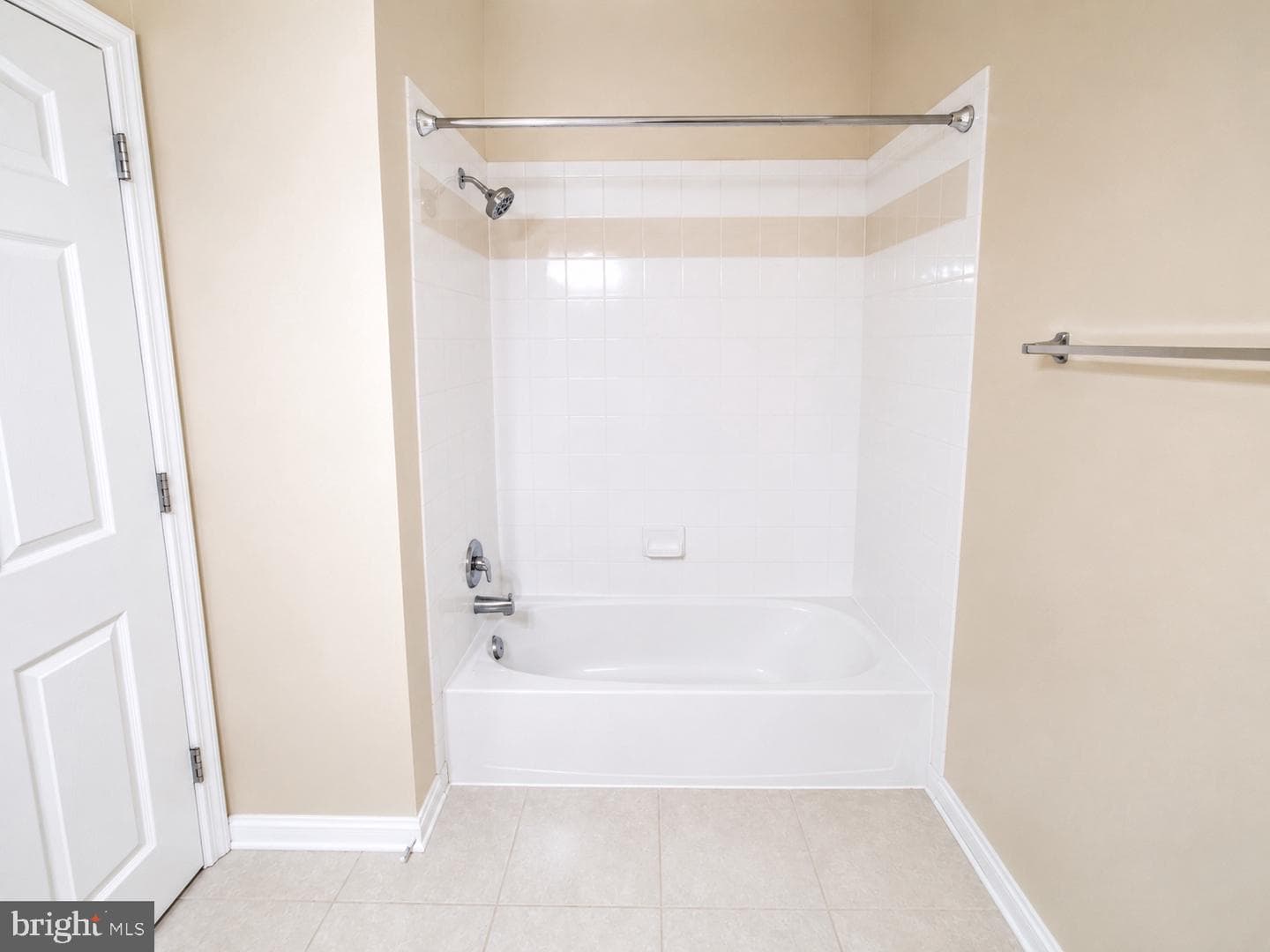 4850 Eisenhower Avenue #304 photo 23