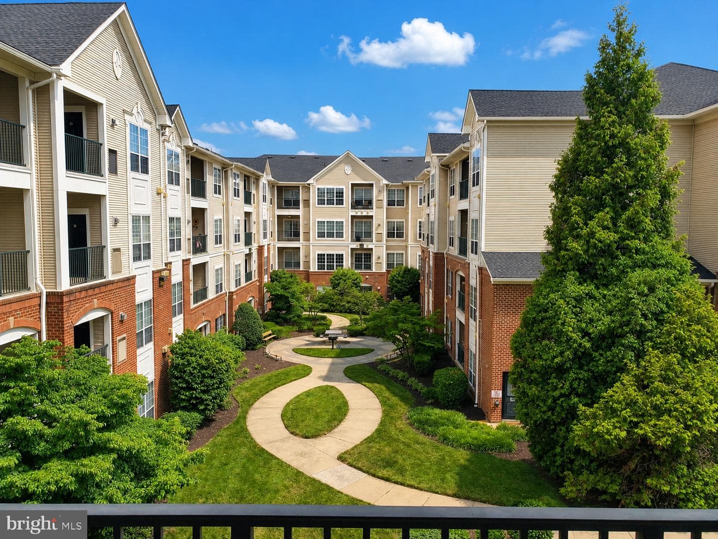 4850 Eisenhower Avenue #304 photo 9