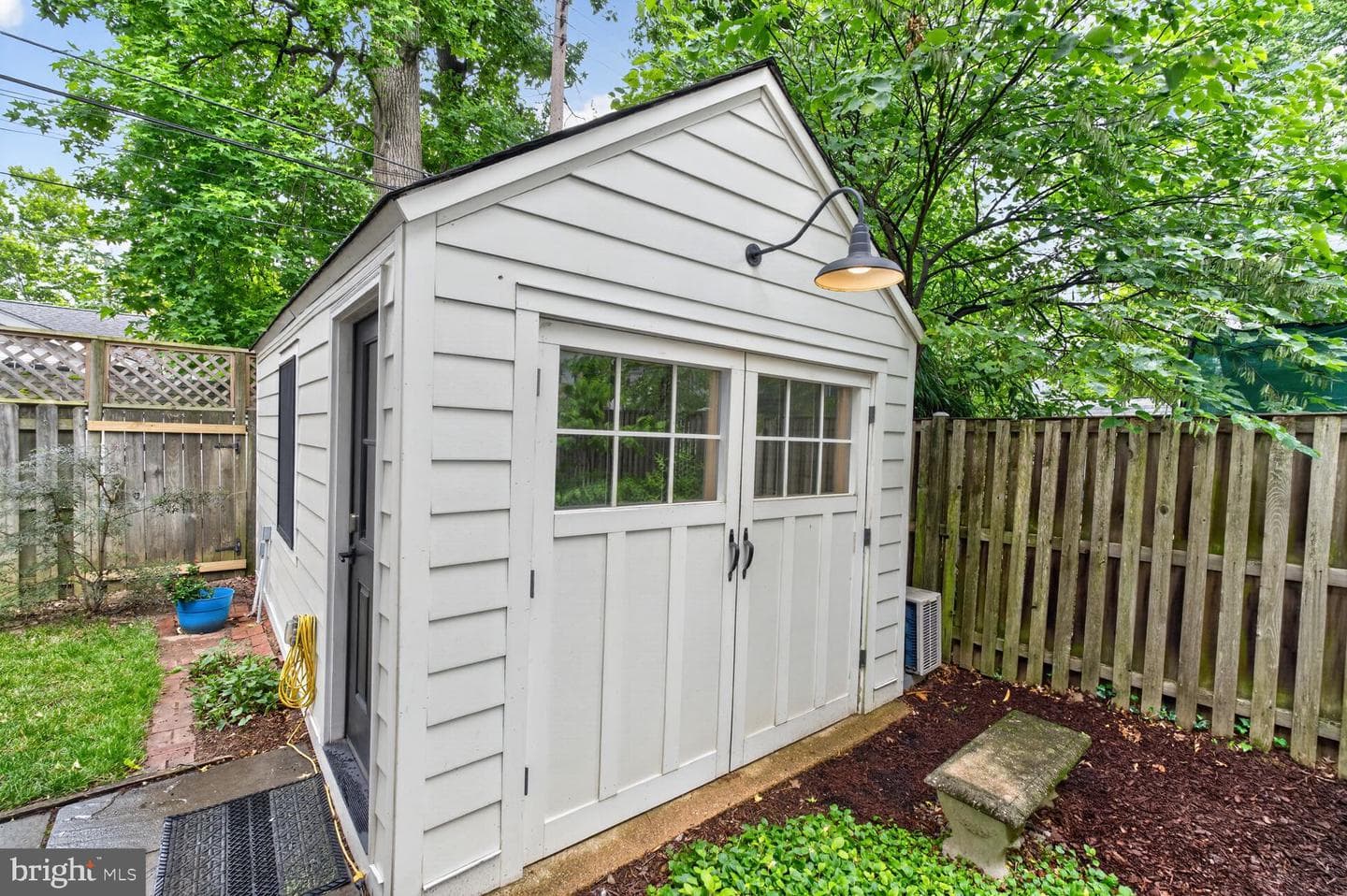 105 Adams Avenue photo 44