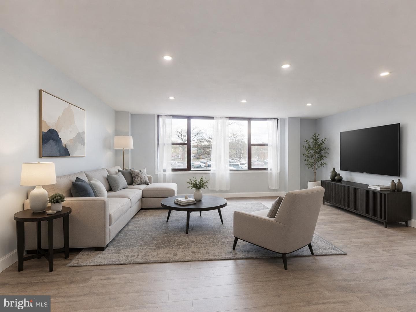 4600 Duke Street #431, Alexandria