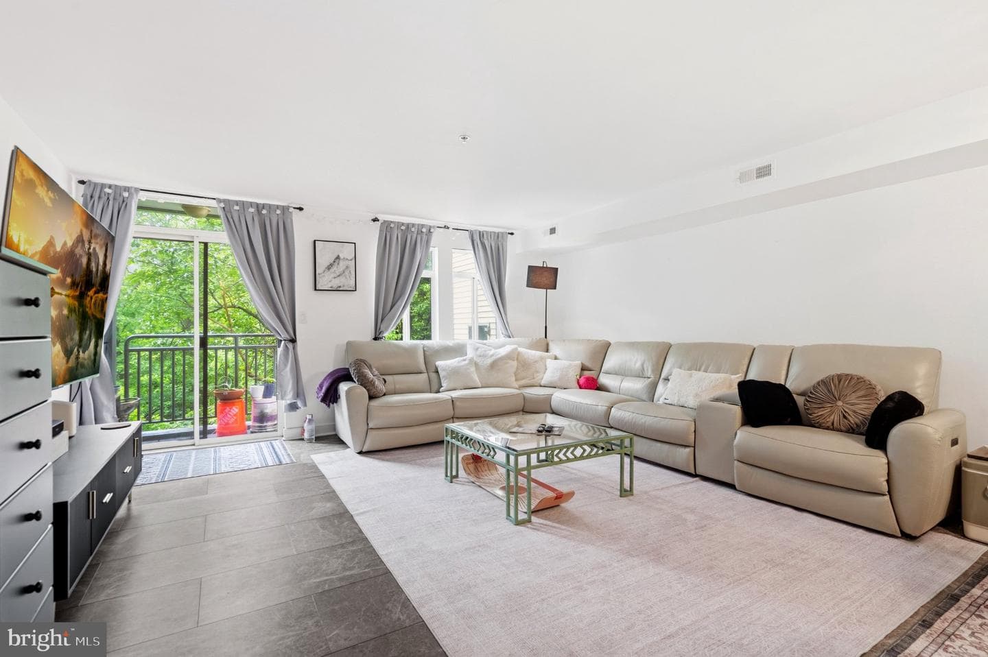 6335 Stevenson Avenue #d photo 3