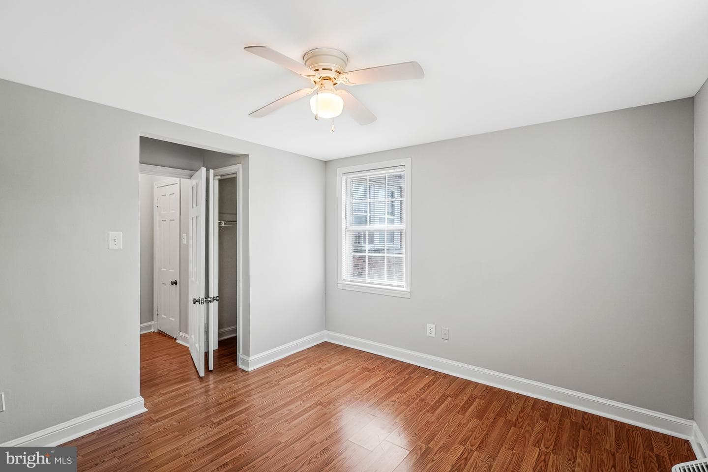 1808 W Abingdon Drive #301 photo 4