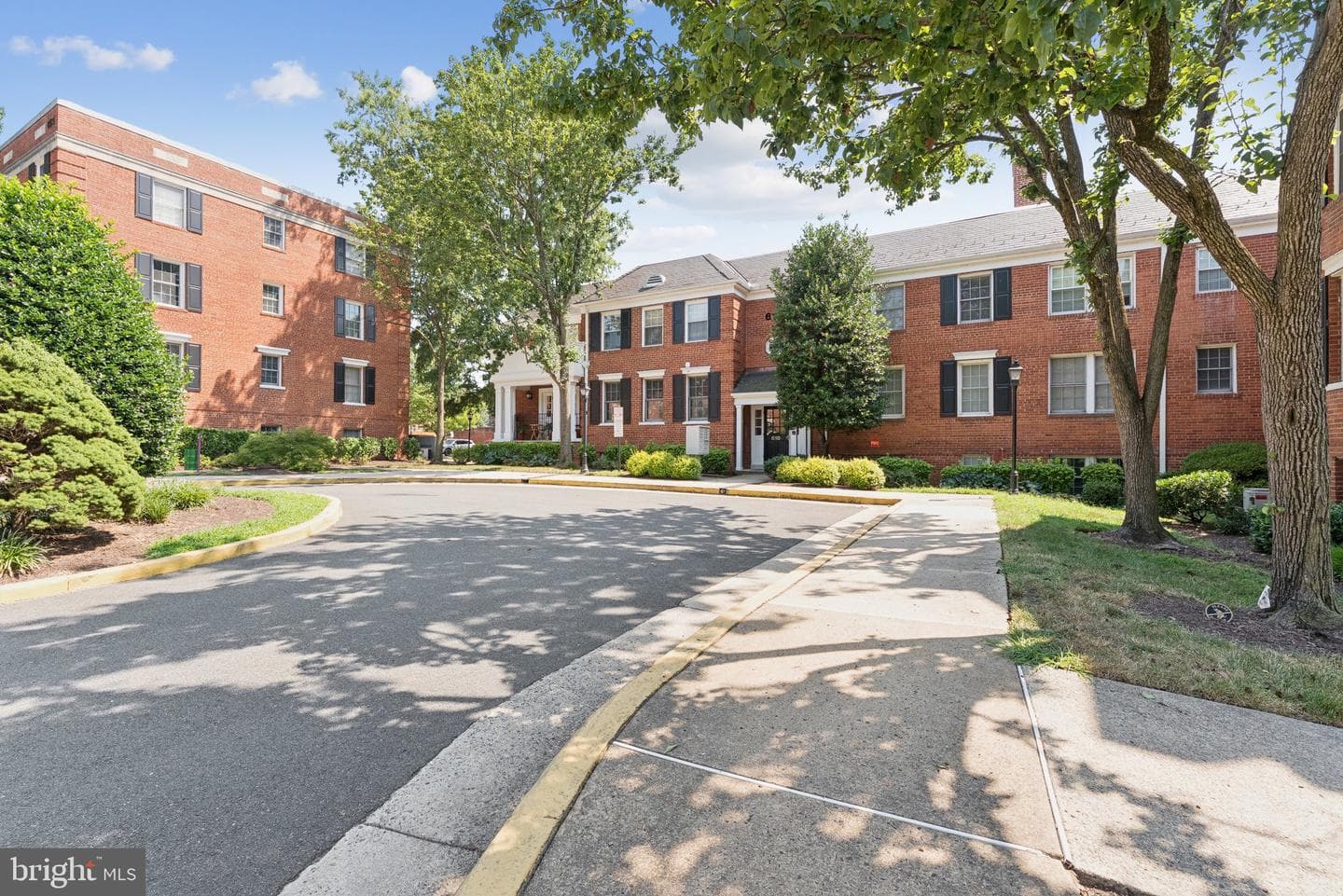 610 Bashford Ln # 1301 photo 19