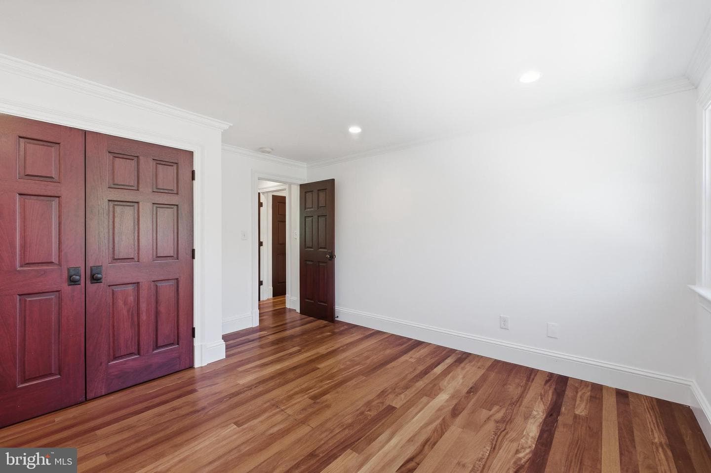 1337 Kingston Avenue photo 47