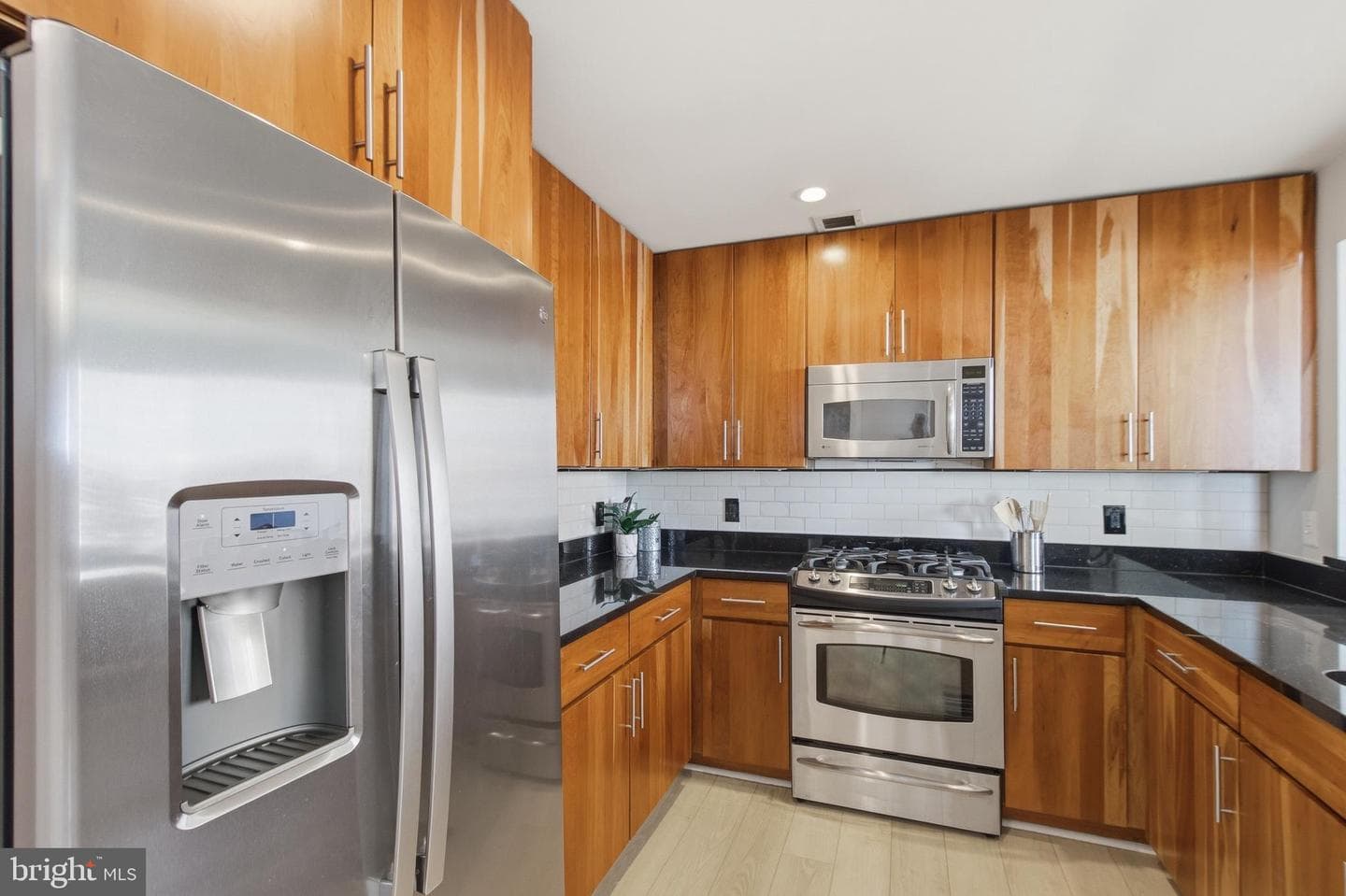 2050 Jamieson Ave #1001 photo 12