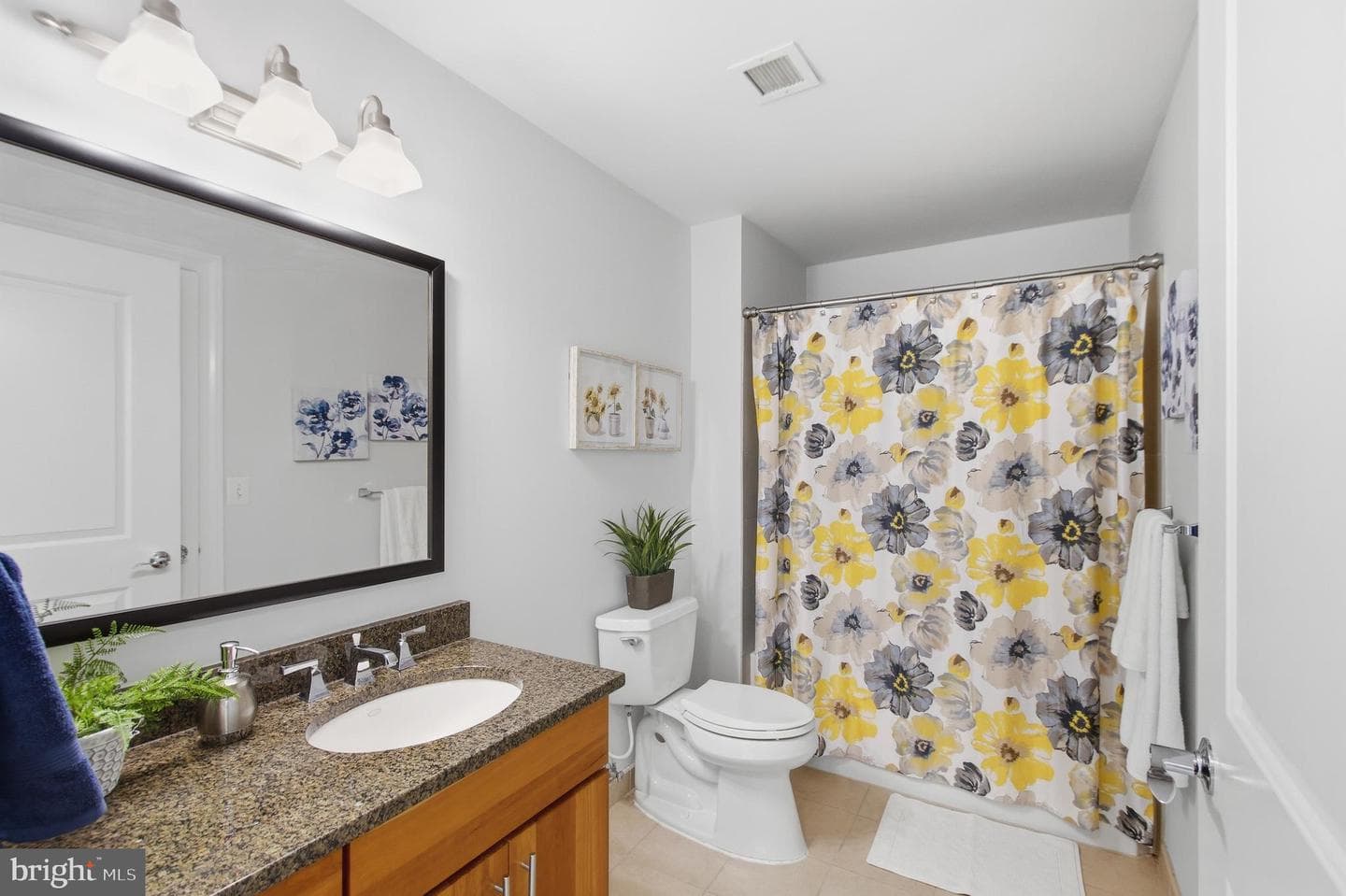 2050 Jamieson Ave #1001 photo 17