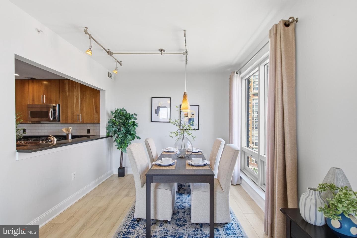 2050 Jamieson Ave #1001 photo 8