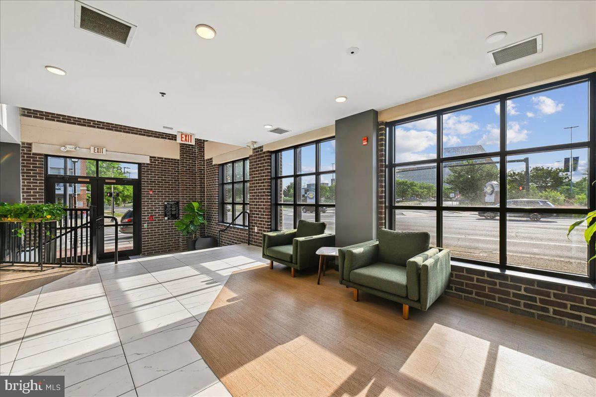 181 E Reed Avenue #203 photo 43