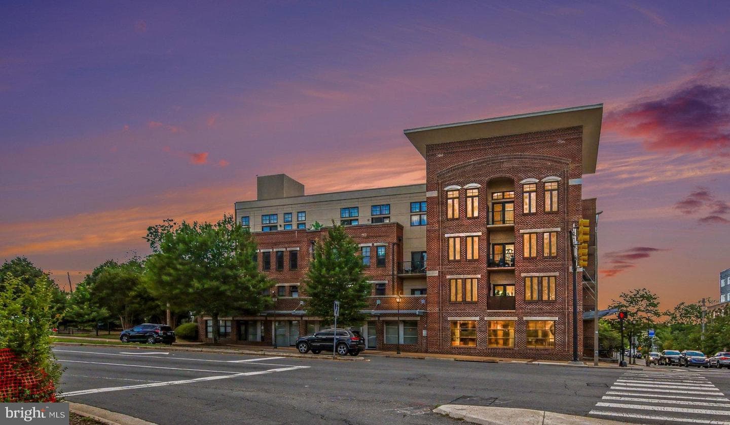 181 E Reed Avenue #201, Alexandria