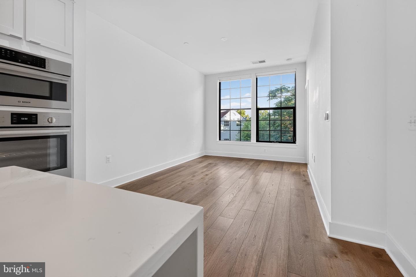 1312 King Street #302 photo 5