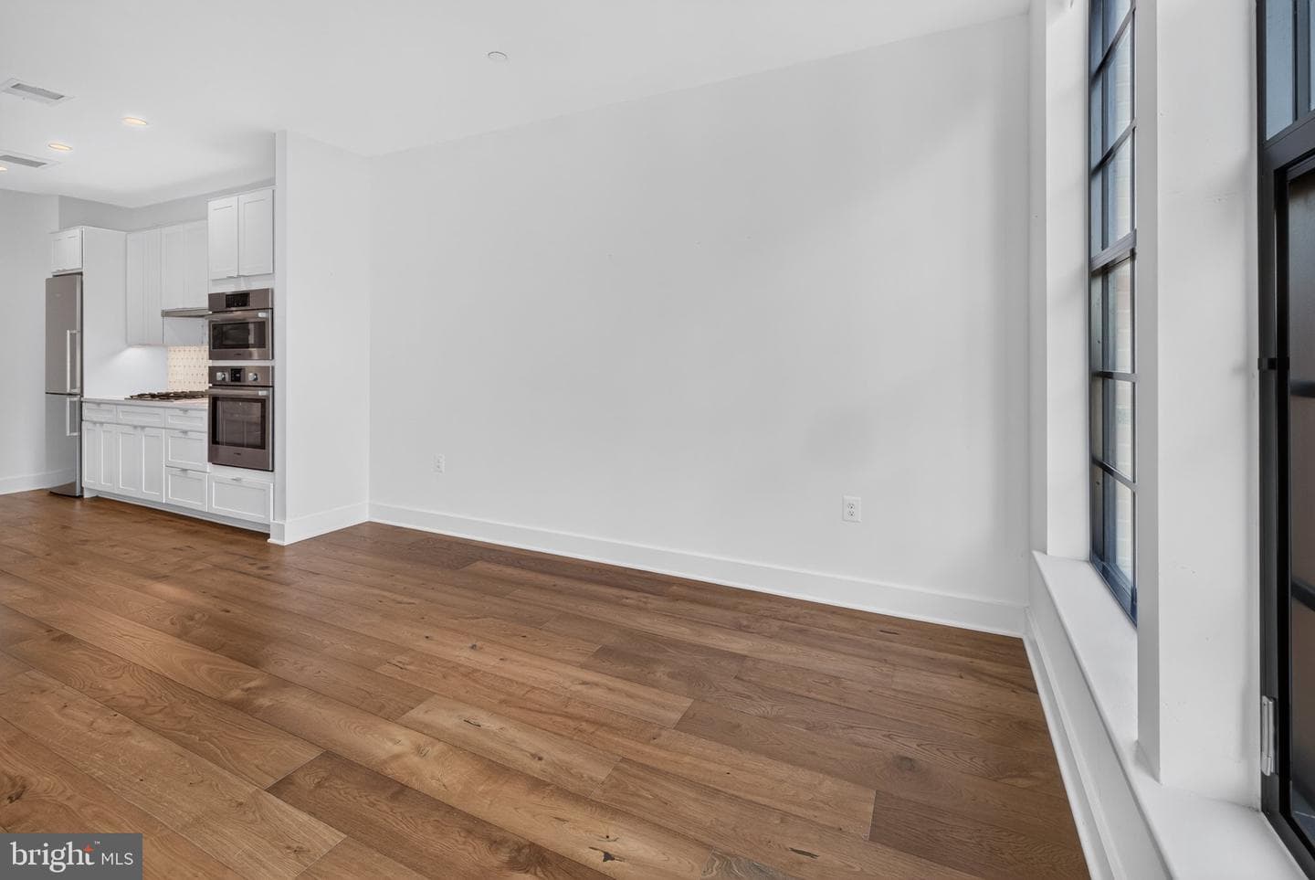 1312 King Street #302 photo 7