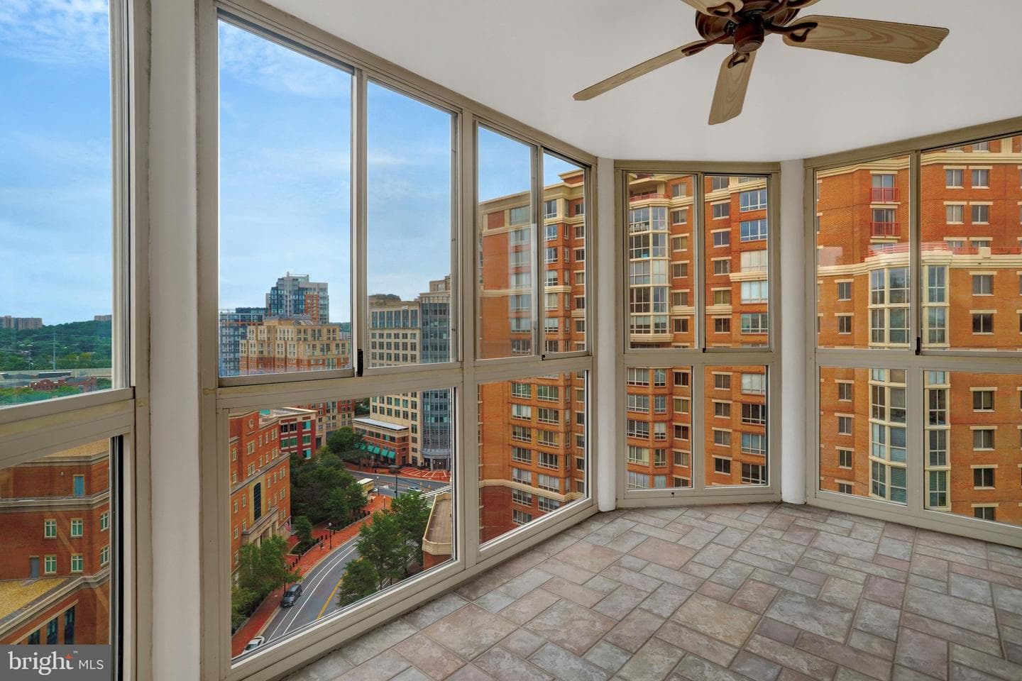 2151 Jamieson Avenue #1604 photo 35
