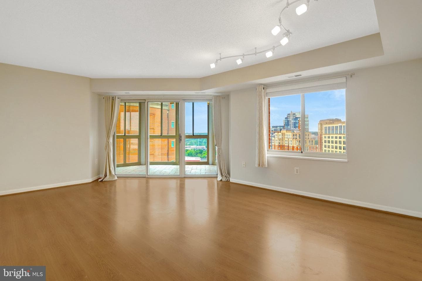2151 Jamieson Avenue #1604 photo 9