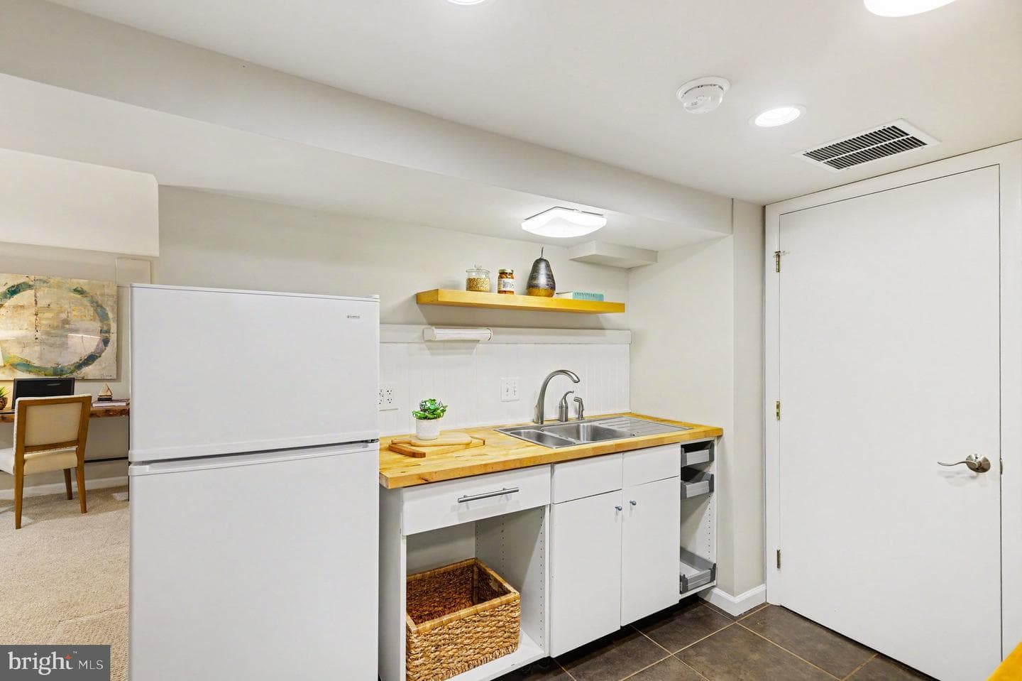 6157 N Morgan Street photo 23