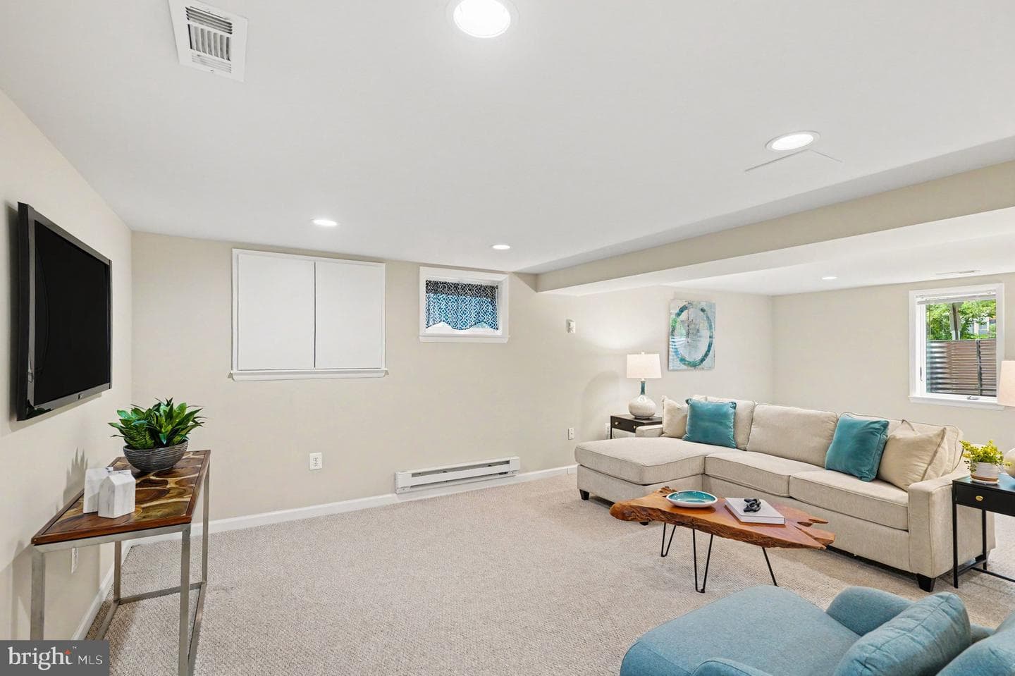 6157 N Morgan Street photo 24