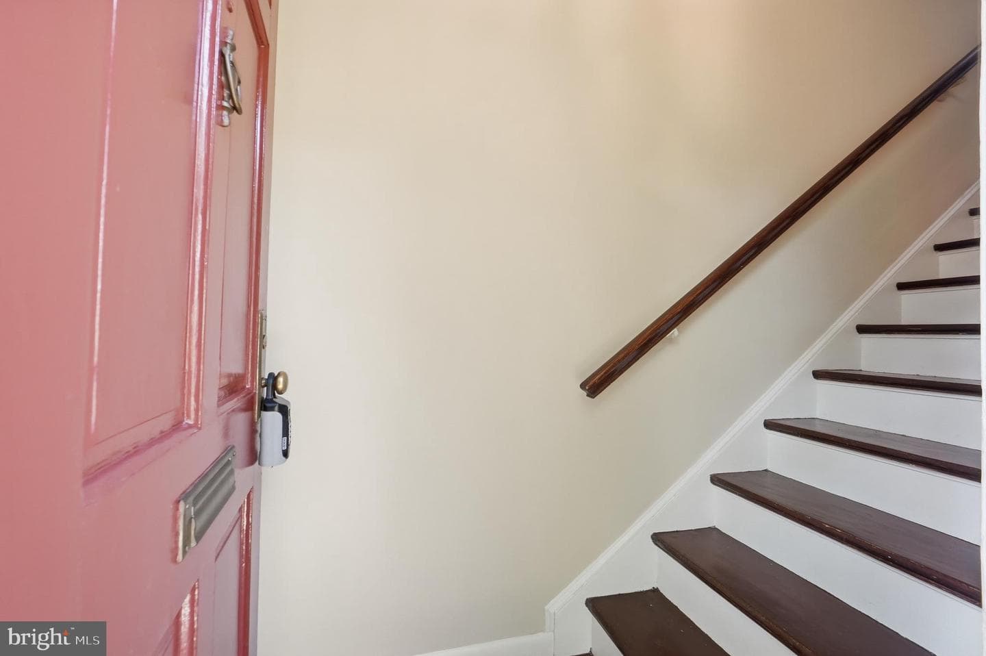 3430 Martha Custis Drive photo 3