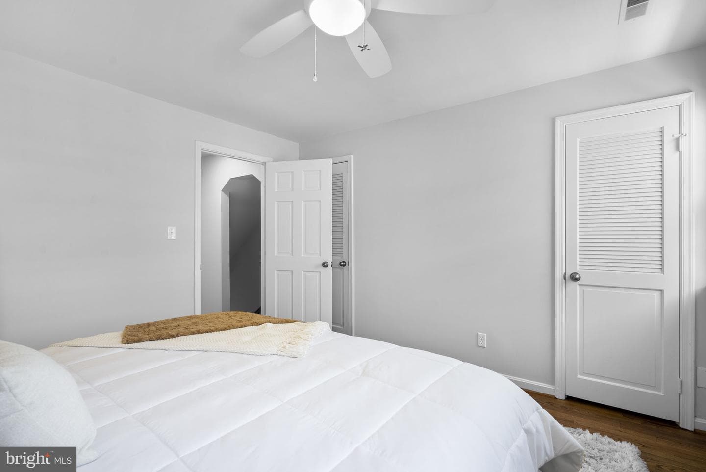 668 S Columbus Street photo 15