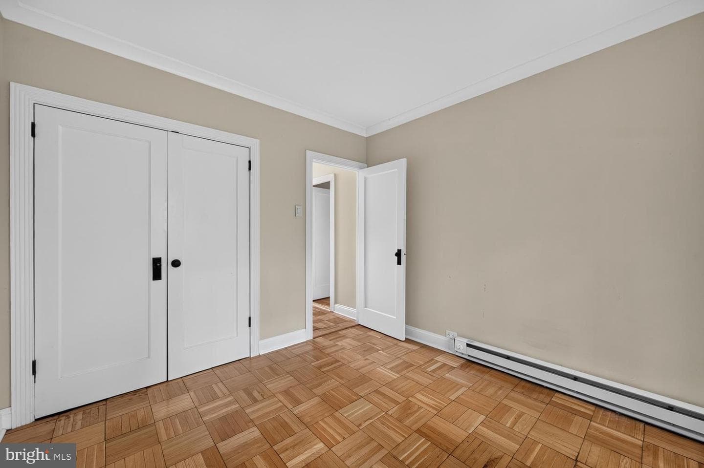 1557 Mount Eagle photo 31