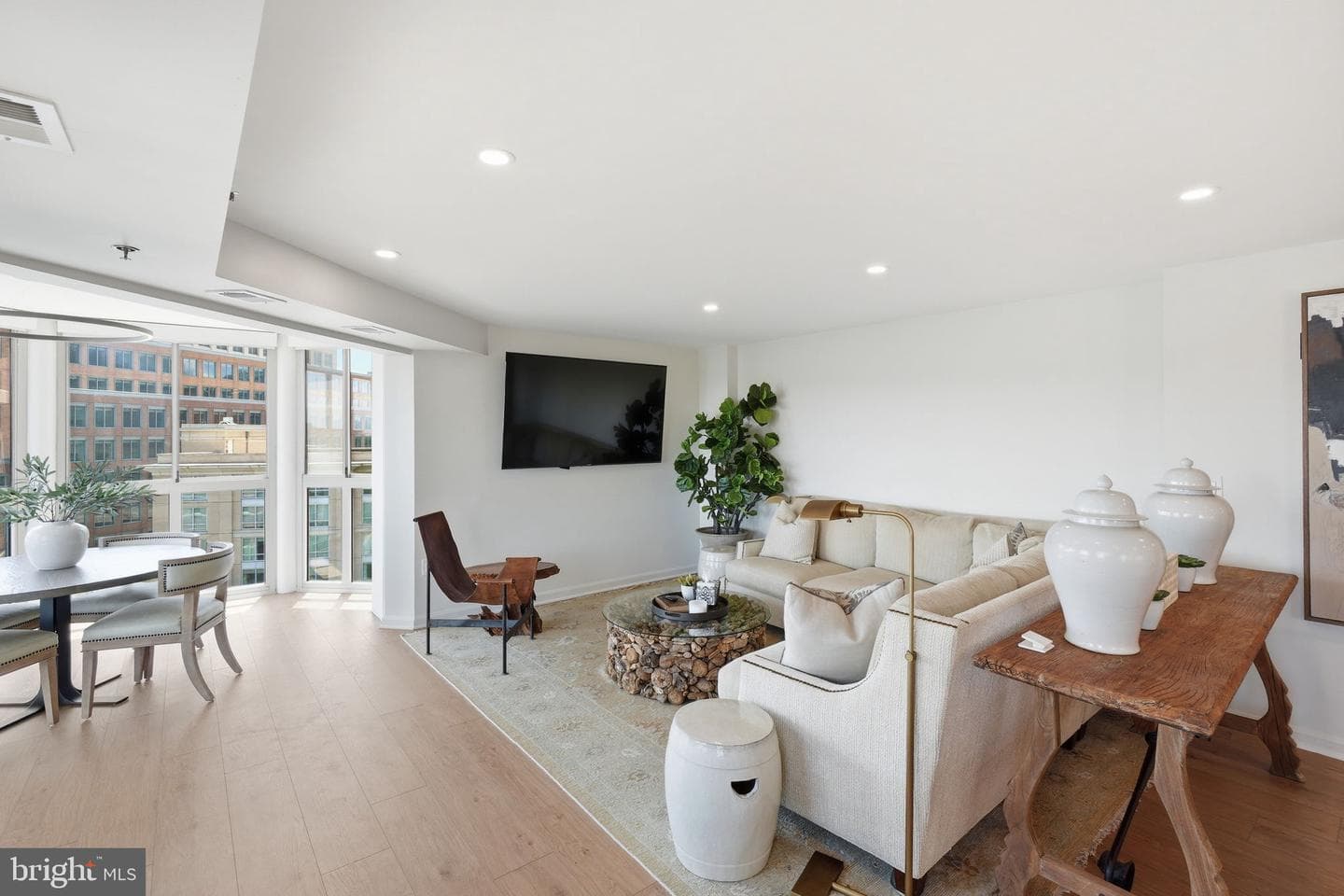 2121 Jamieson Avenue #1009, Alexandria