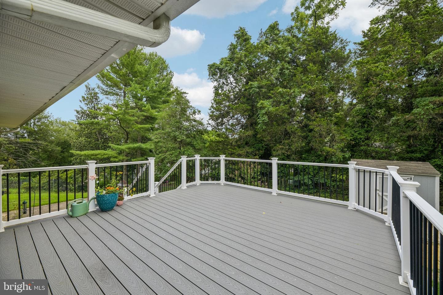 1111 Archer Court photo 52