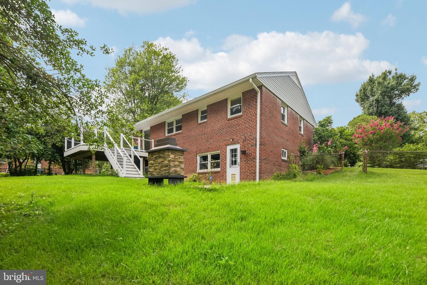 1111 Archer Court photo 57