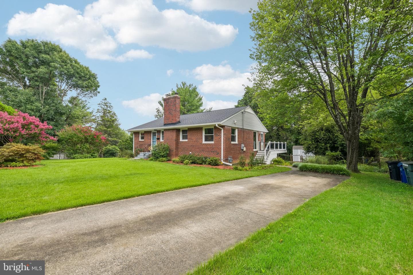 1111 Archer Court photo 61