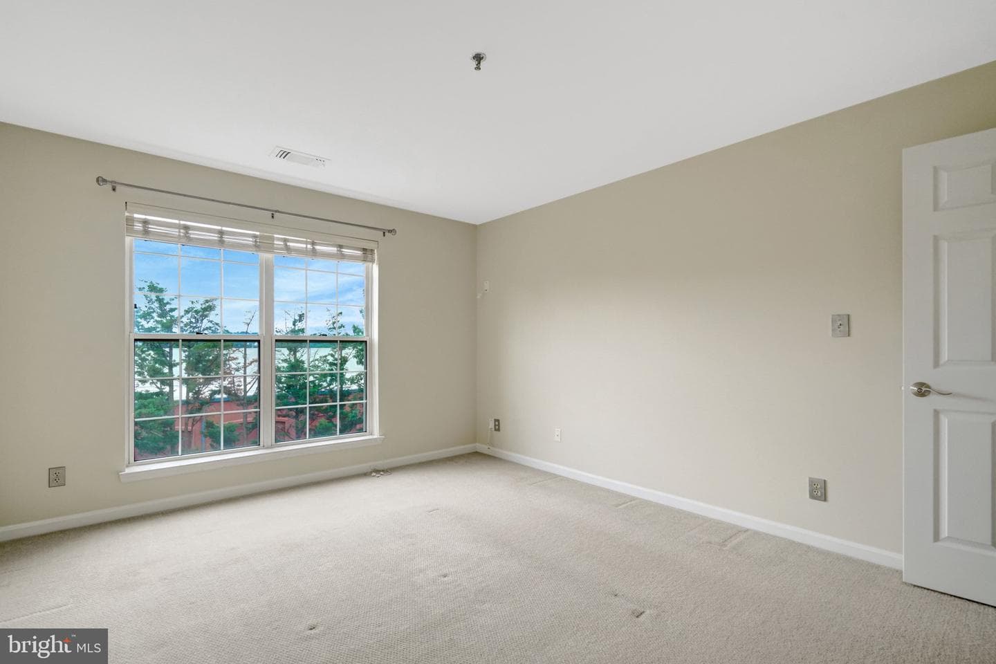 1100 Quaker Hill Drive #307 photo 21