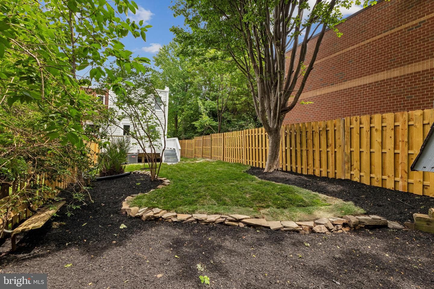 415 E Mason Avenue photo 31