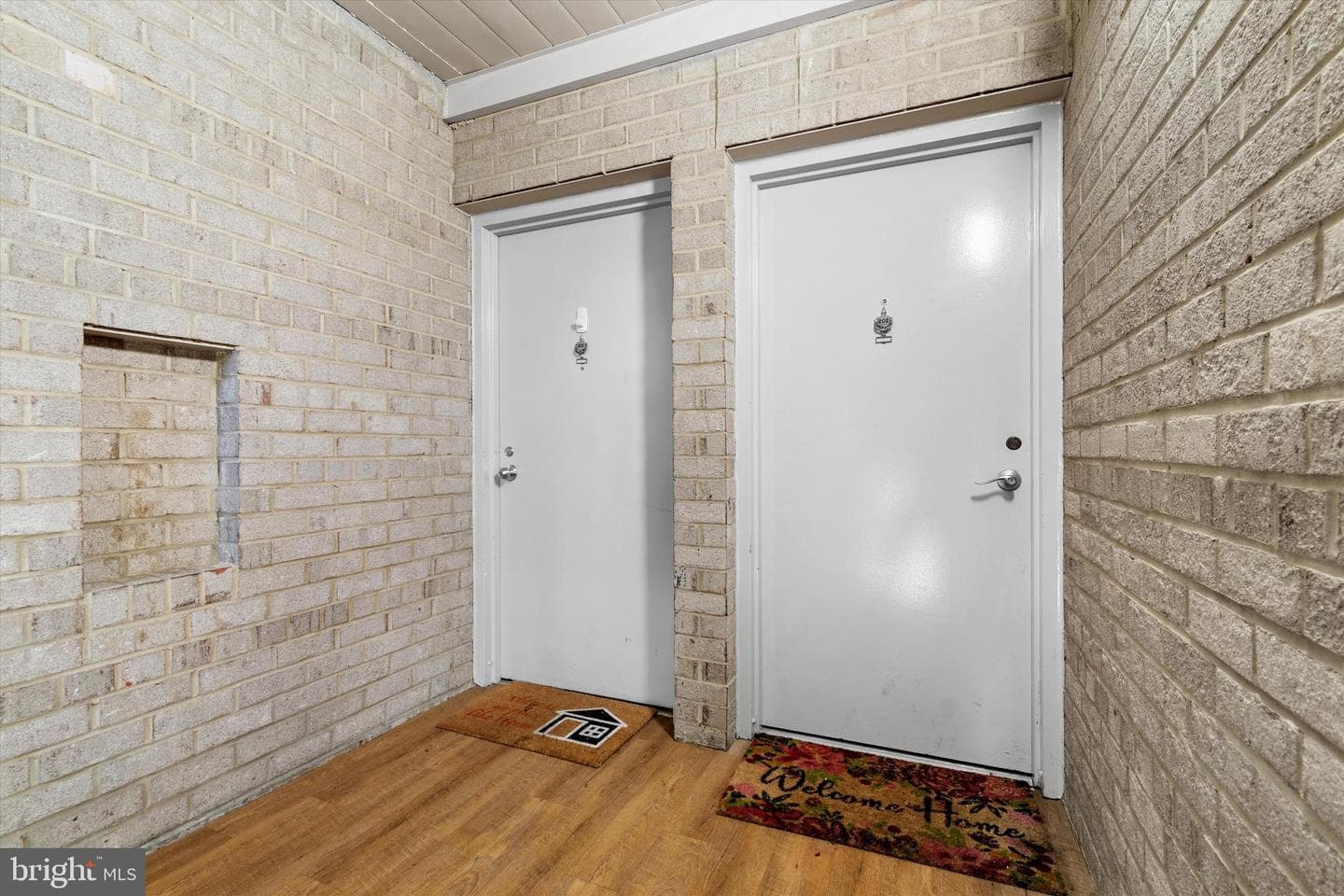 2 Canterbury Square #202 photo 5