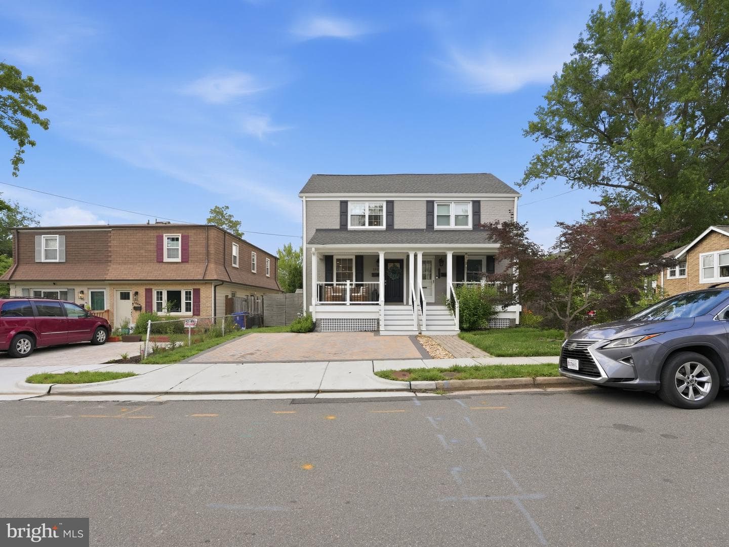 102 E Howell Avenue photo 48