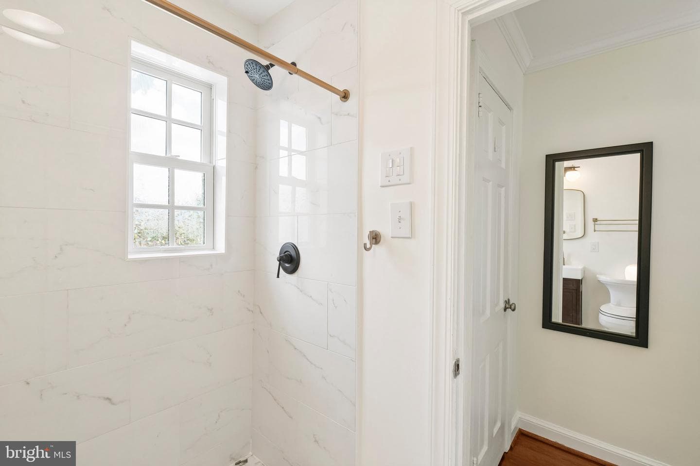 1722 W Abingdon Drive #301 photo 25