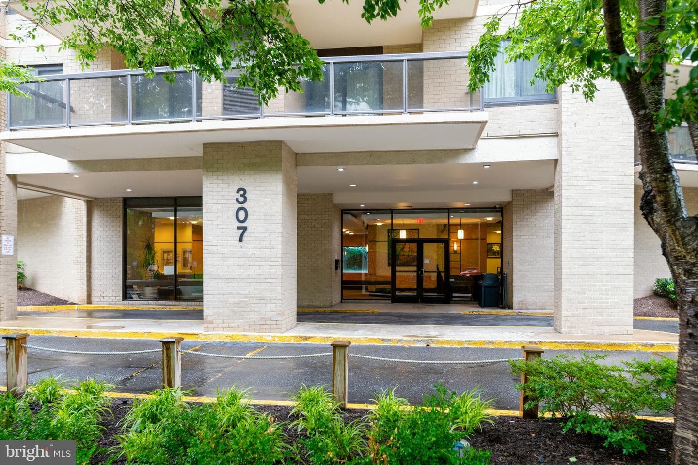307 Yoakum Pkwy # 512, Alexandria