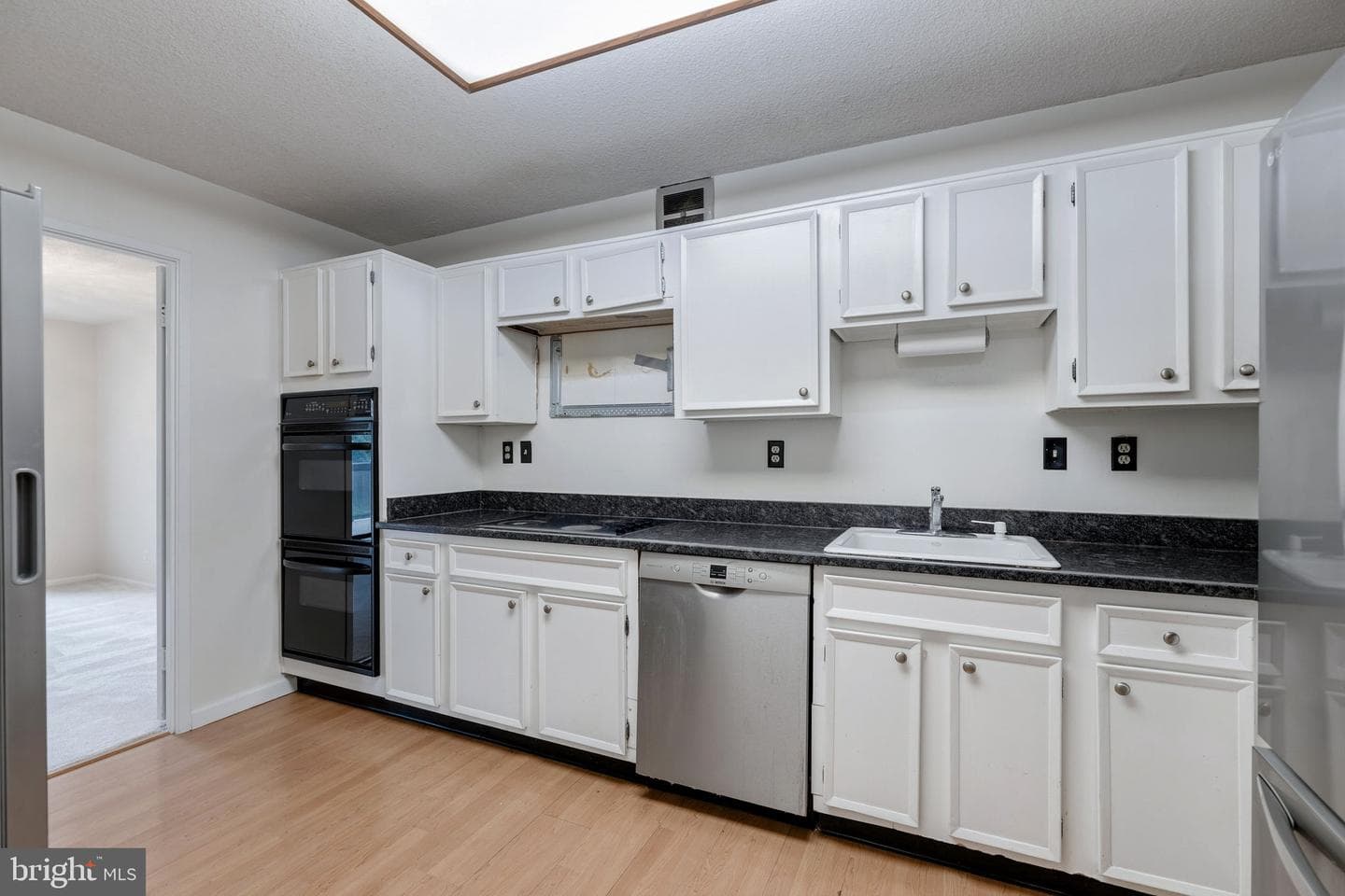 307 Yoakum Pkwy # 512 photo 5