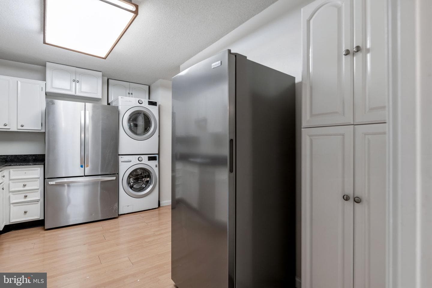 307 Yoakum Pkwy # 512 photo 7