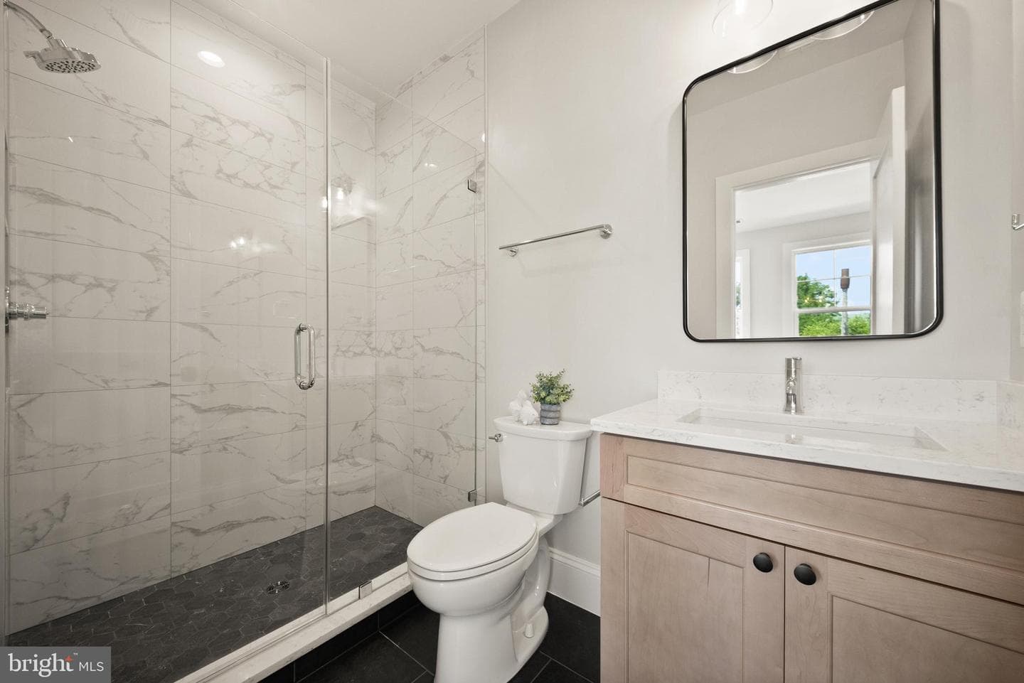 31 E Reed Avenue photo 44