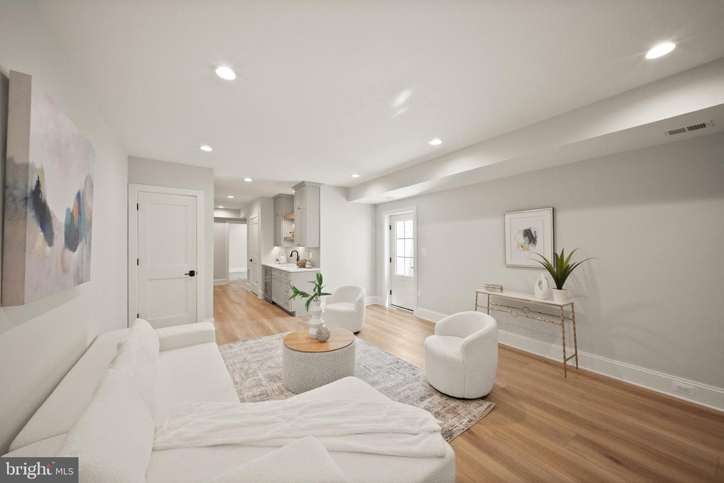 31 E Reed Avenue photo 49