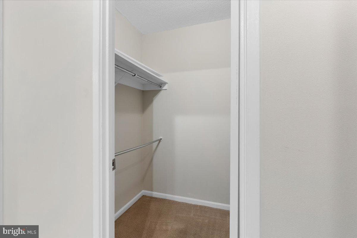 309 Yoakum Parkway #204 photo 12