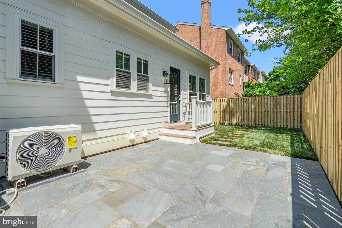 26 W Chapman Street photo 40