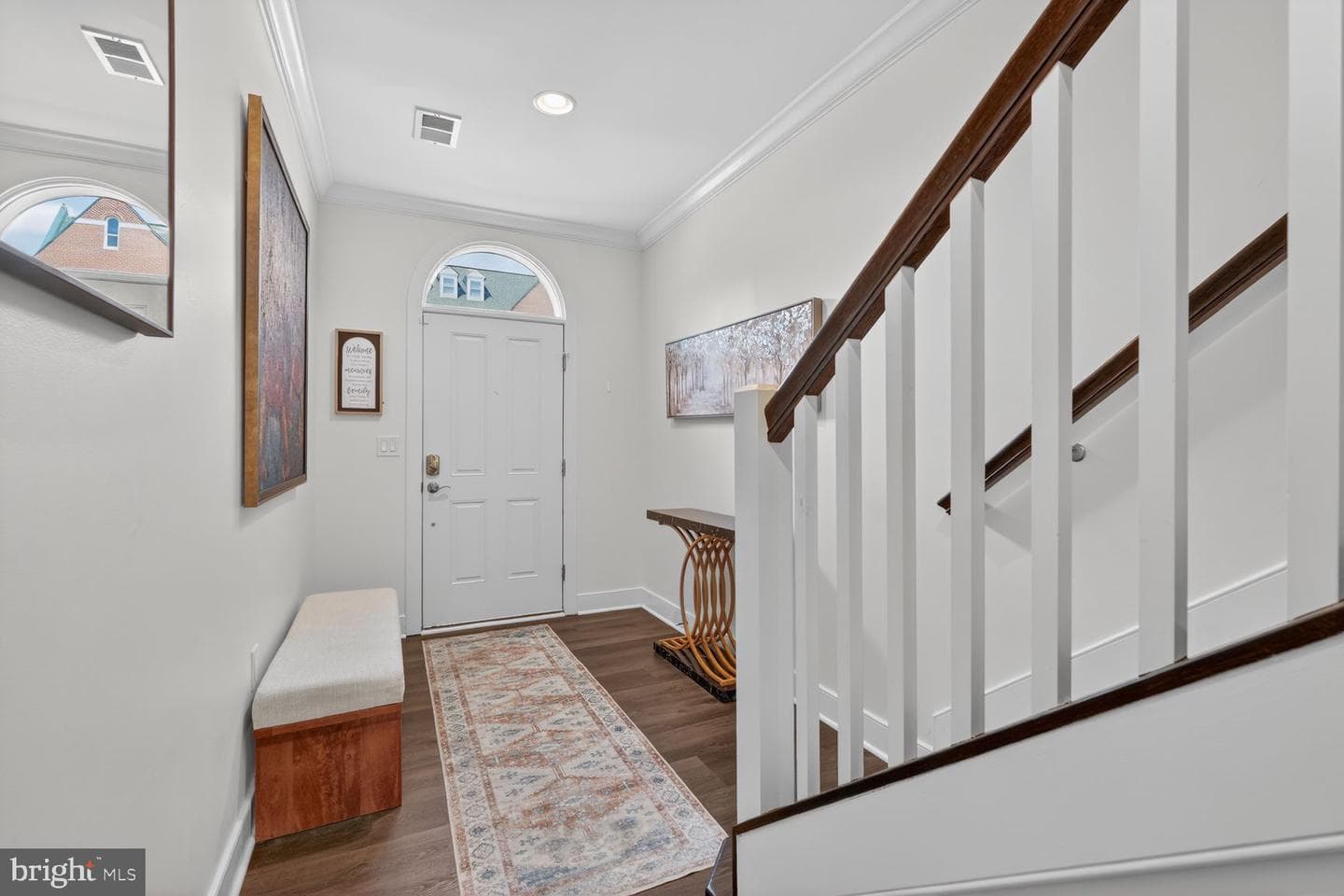 619 E Custis Avenue photo 3
