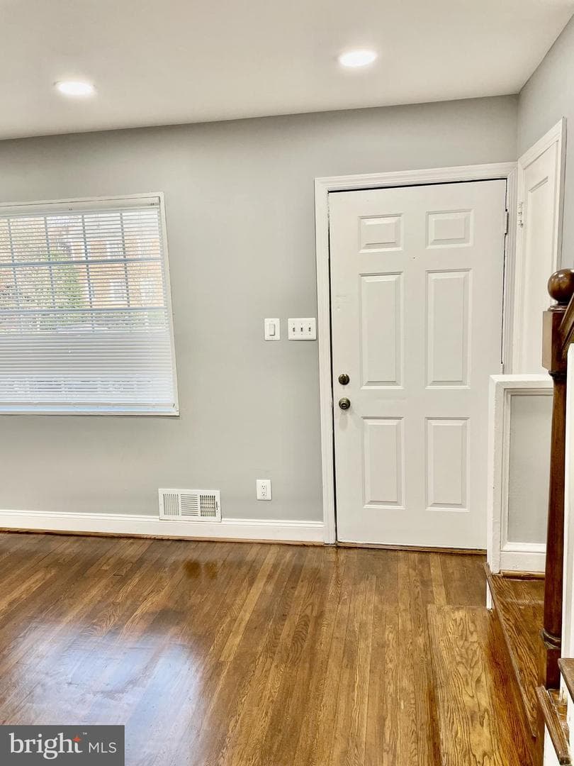727 S Fayette Street, Alexandria