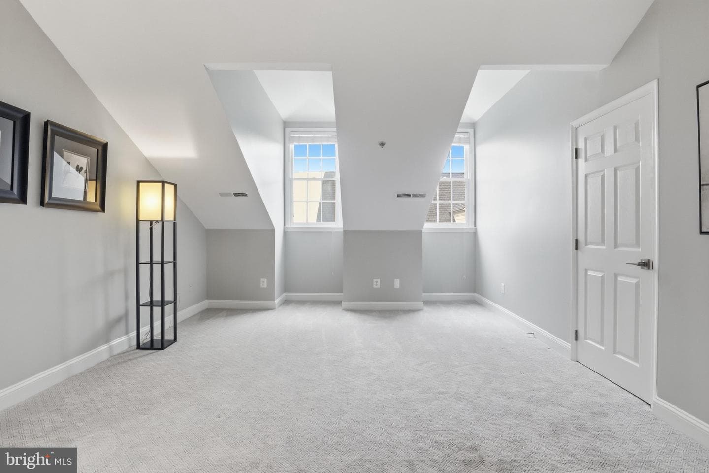 319 S Fayette Street photo 32
