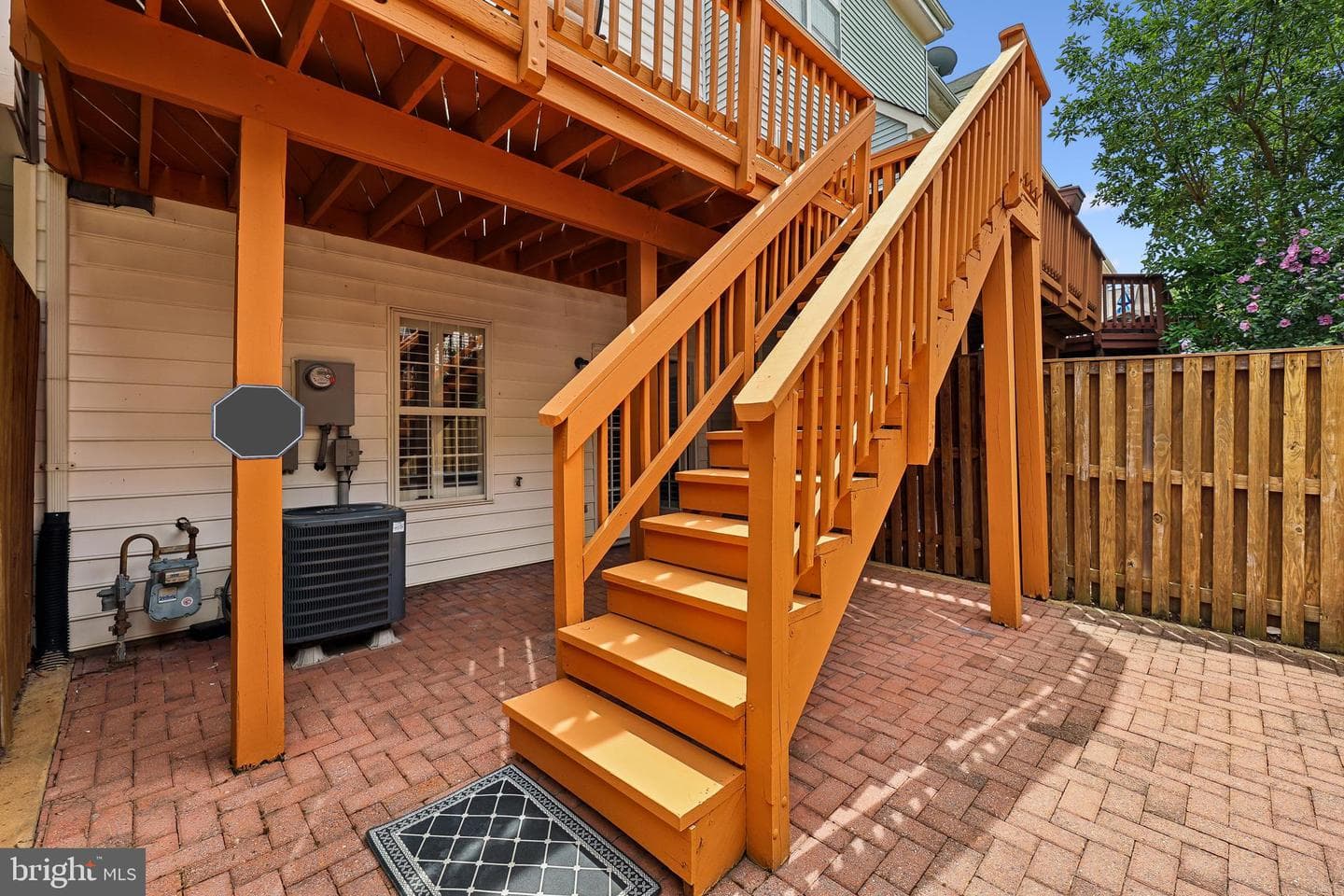 113 Meadows Lane photo 41