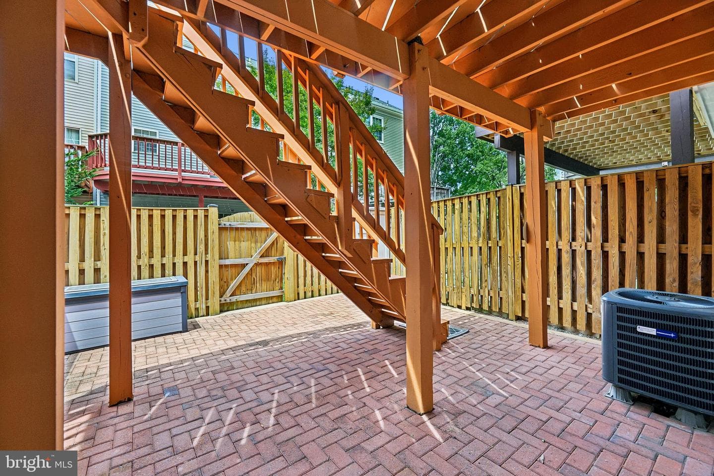 113 Meadows Lane photo 42