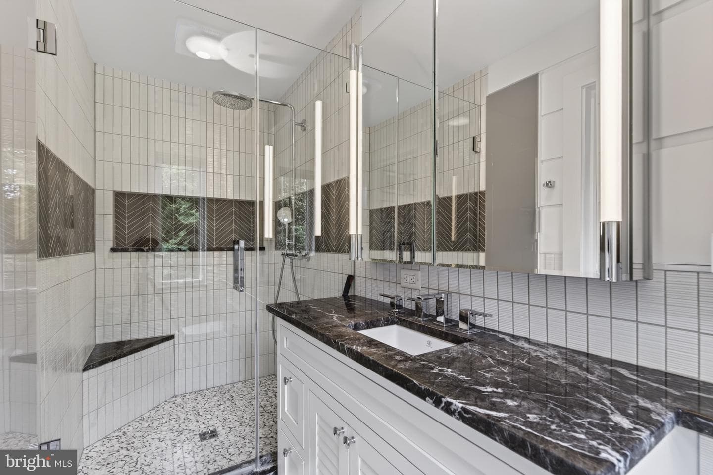 432 Argyle Drive photo 30