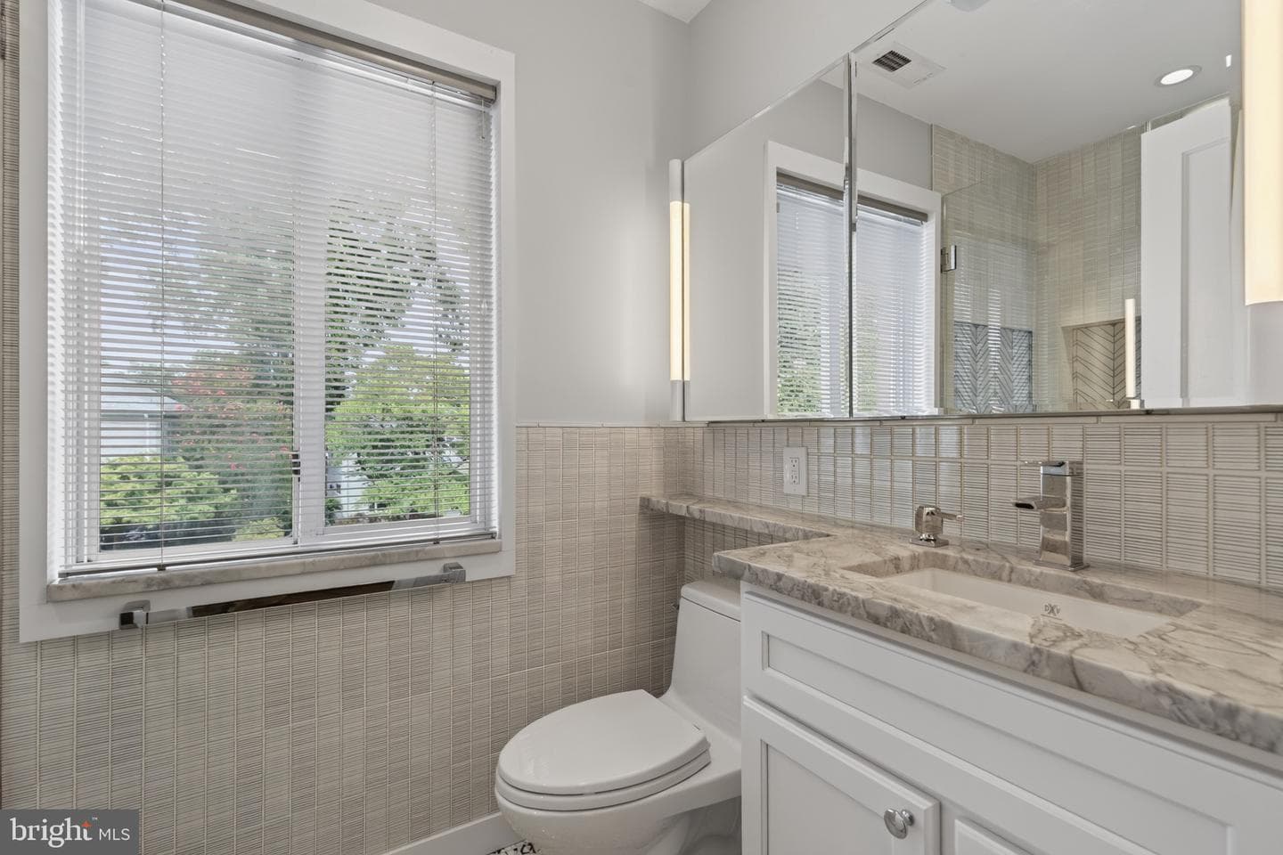 432 Argyle Drive photo 40