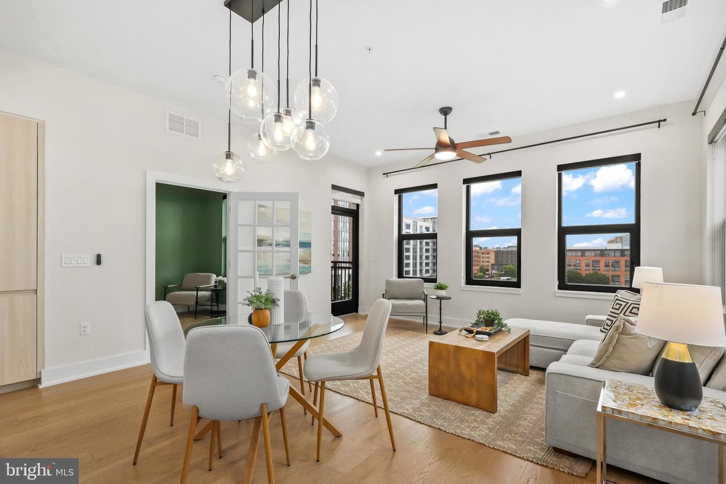 701 Swann Avenue #511, Alexandria