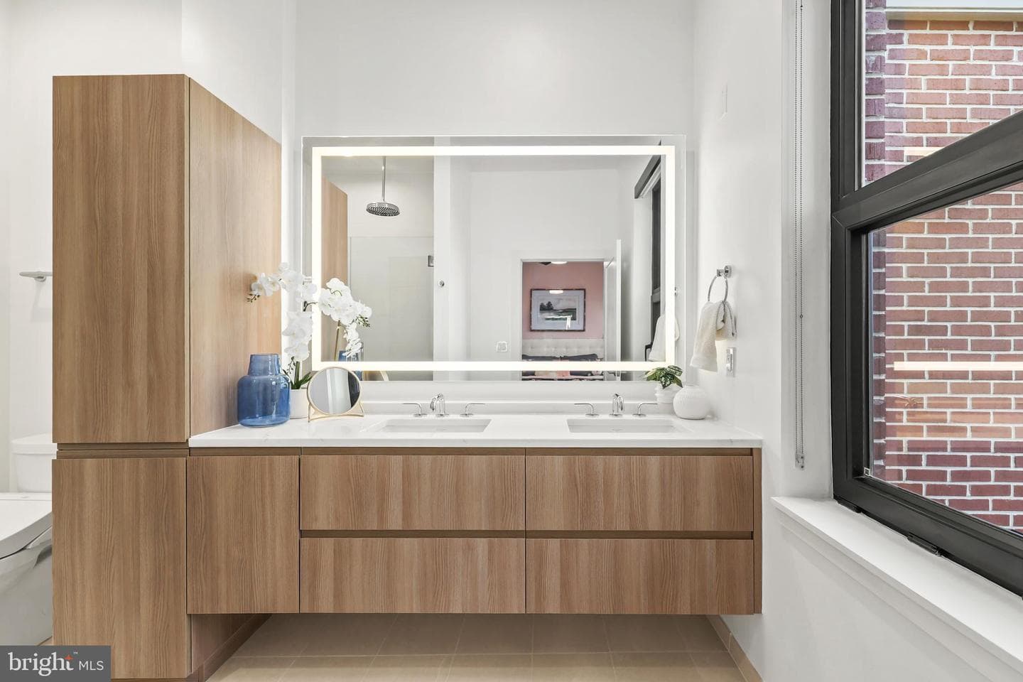 701 Swann Avenue #511 photo 14