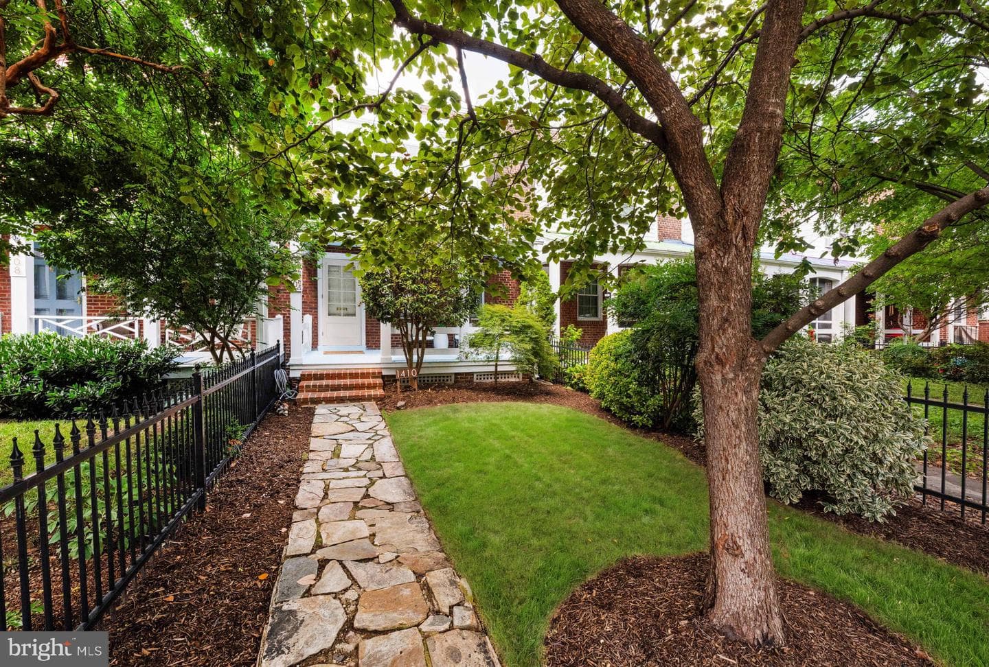 1410 Mount Vernon Avenue photo 6