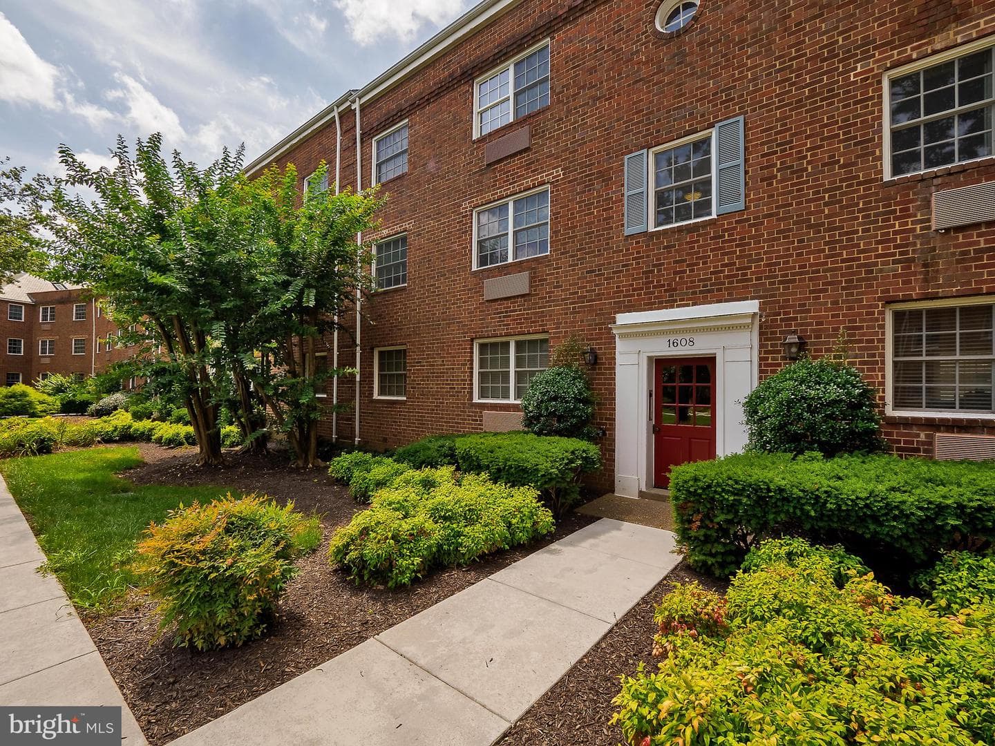 1608 W Abingdon Dr # 102, Alexandria